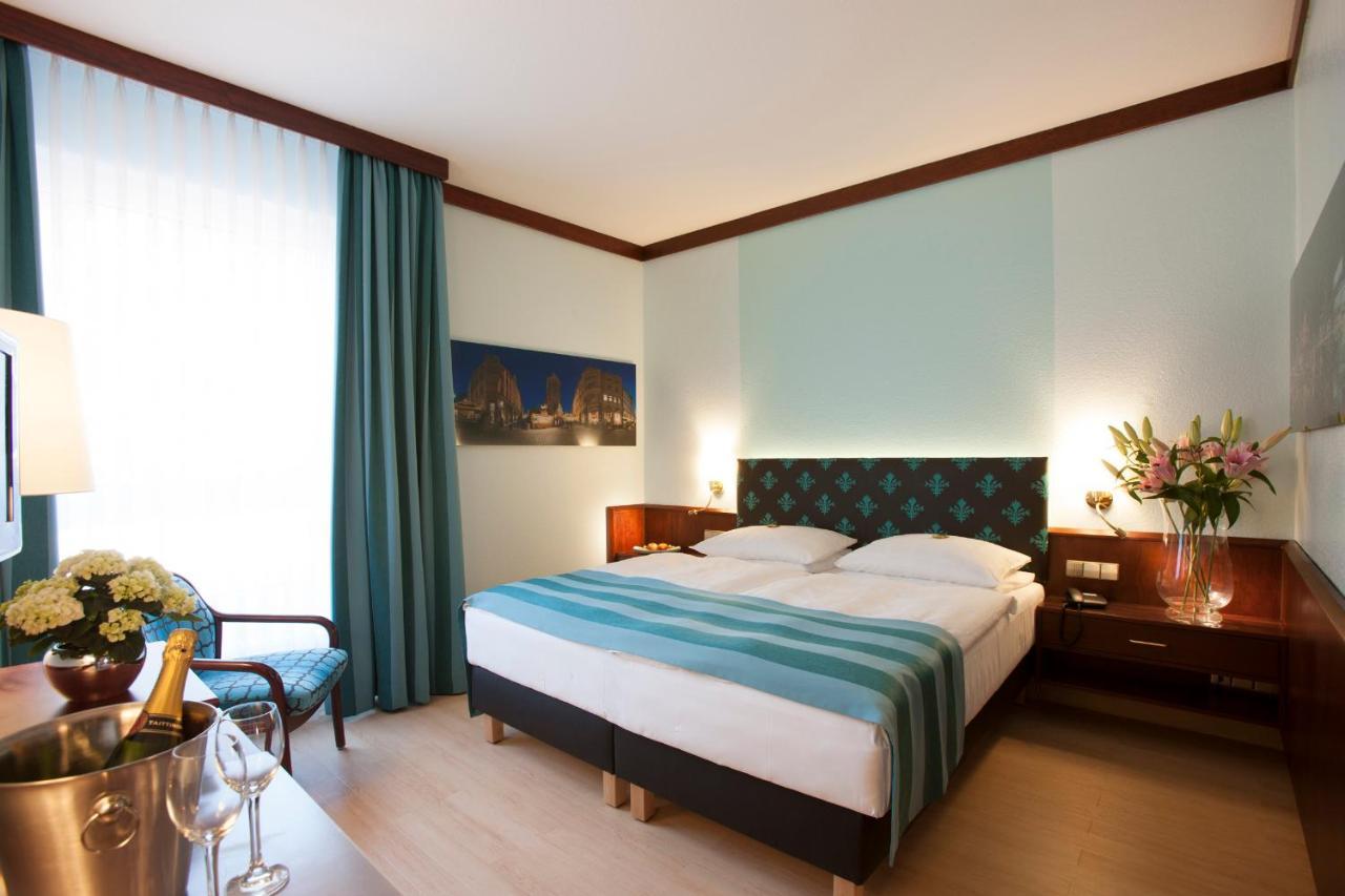 Leine Hotel Pattensen Luaran gambar
